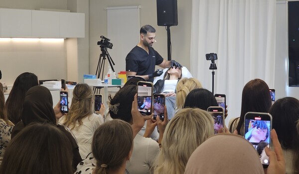 사진=휴젤 제공