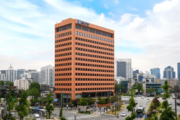 종근당 서울 충정로 사옥 전경