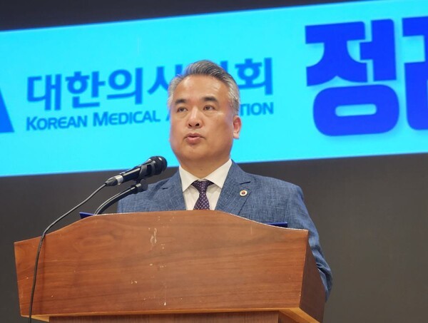 의협 김성근 대변인. 사진=박으뜸 기자