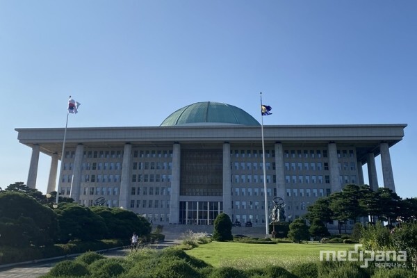 국회의사당 본관 전경. 사진=조후현 기자