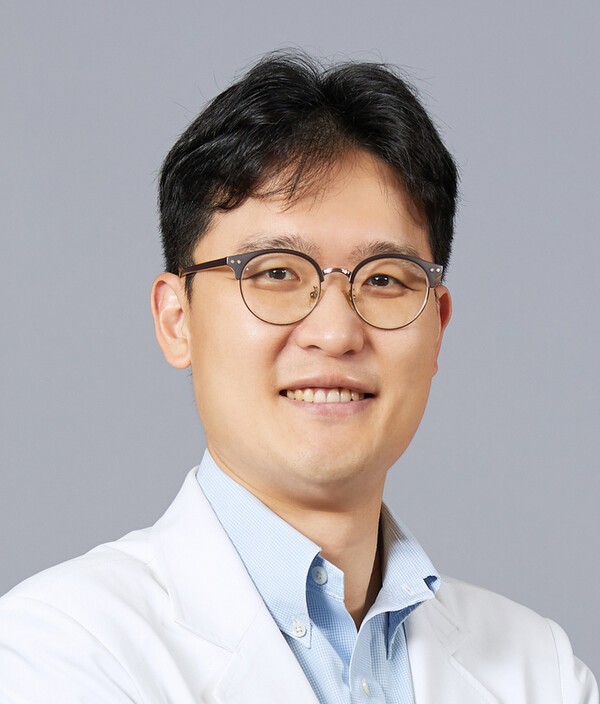 한양대병원 안과 안성준 교수. 제공=한양대병원