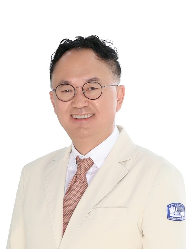 서울성모병원 정형회과 김영훈 교수. 제공=서울성모병원