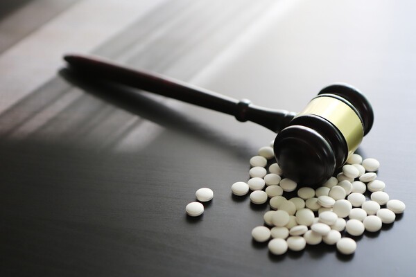 식약처, 제약업체 16곳 제조 또는 판매업무정지 처분 - 뉴스 썸네일 이미지