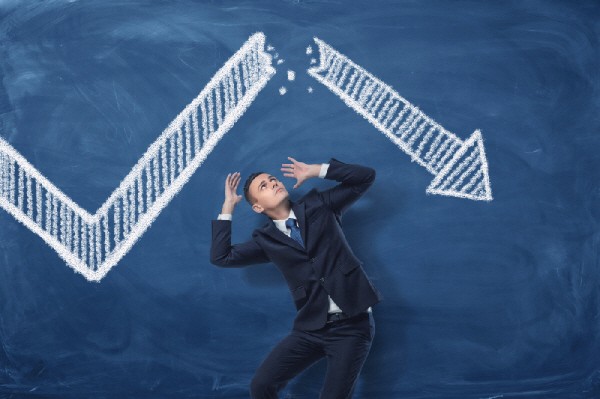 미국-이란 중동전쟁에 코스피·코스닥 급락...제약·바이오도 타격 - 뉴스 썸네일 이미지