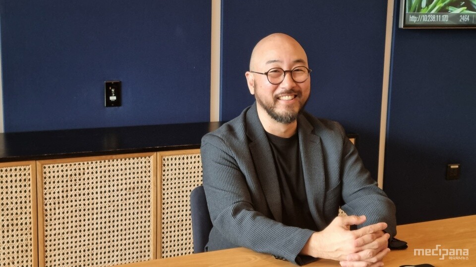 윤지용 우리그룹 대표 "美 우선 공략...원료·제조·브랜드 연계" - 뉴스 썸네일 이미지