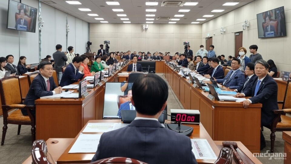 비만약·마약류·필수약 관리 허점...식약처 기준·조치 실효성 쟁점 - 뉴스 썸네일 이미지